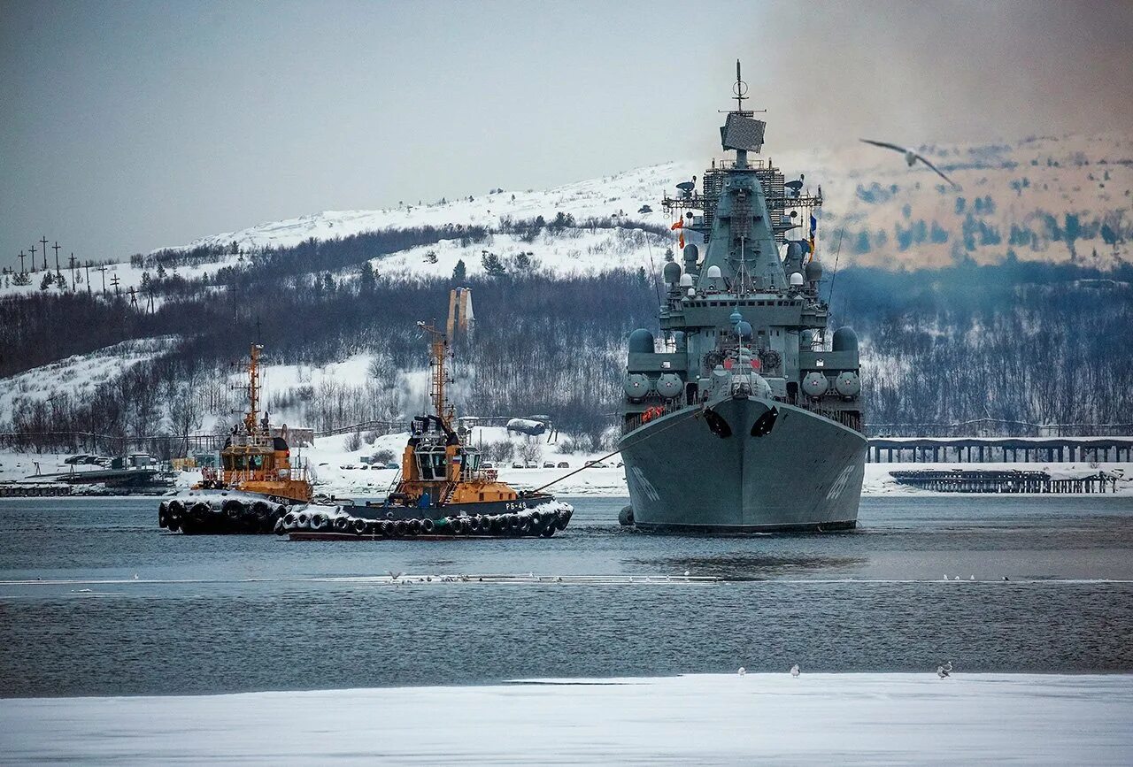 Северный флот россии город. Северный флот ВМФ России Североморск. Северный флот Североморск. Корабли Северного флота Североморск. Североморск крейсер.