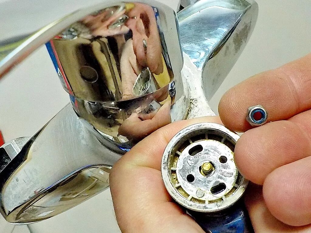 Душевая панель dorff elegamment 1. Ремкомплект переключатель душа смеситель vidima. Панель со смеситель. Встроенный душевой смеситель gessi. Инструмент для притирки седла кран-буксы.