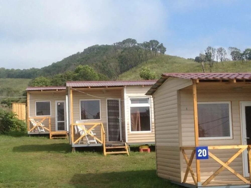 база отдыха 27 регион ливадия приморский край. база отдыха крым ливадия приморский край. посёлок ливадия приморский. базы в ливадии приморский край. турбаза радуга ливадия приморский край.