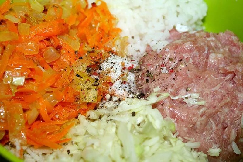 Фарш для голубцов с рисом. Начинка для голубцов с рисом. Начинка для голубцов с рисом. Гарибальди голубцы. Фарш для голубцов с рисом.