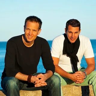 Включи blank and jones