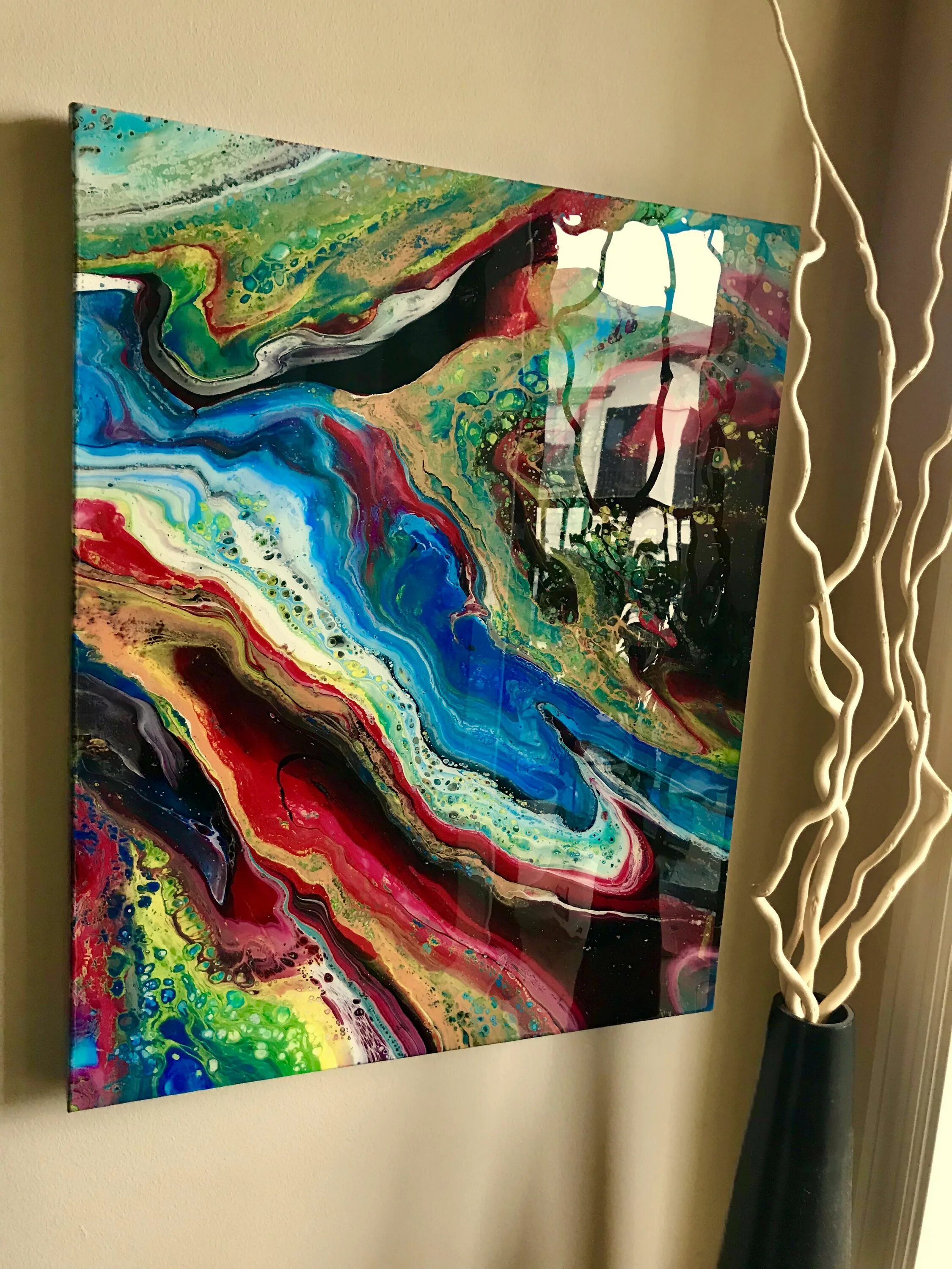 Создание картины в стиле resin art. Картины из эпоксидной смолы. Смола композитик. Эпоксидная смола ресин арт. Абстрактная живопись акрилом.