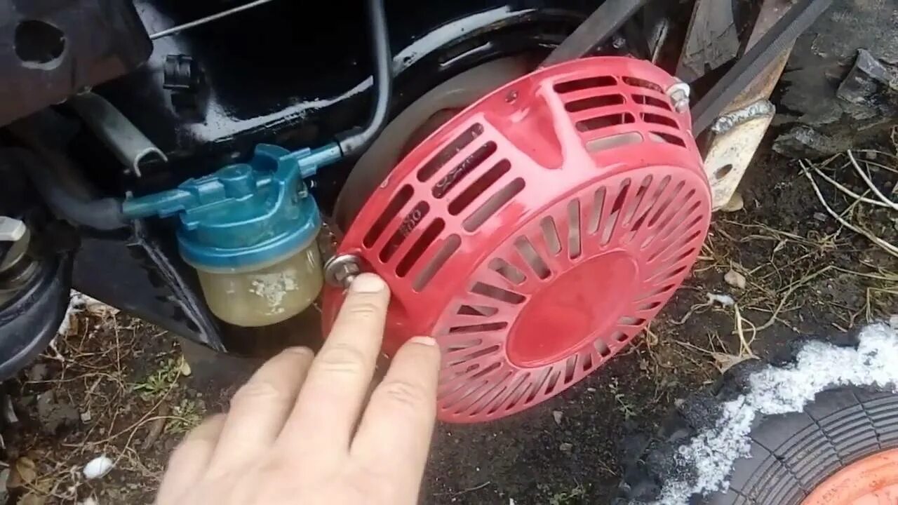 Генератор 12 вольт на мотоблок. Генератор 220 на мотоблок нева. Генератор на мотоблок. Генератор для мотоблока нева мб-2. Генератор самовозбуждающийся на мотоблок.