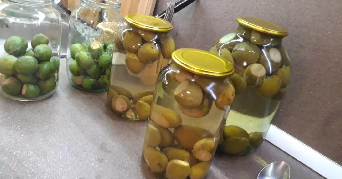 Как варить компот из фейхоа. Компот из фейхоа. фейхоа фрукт компот. компот из фейхоа абхазия. компот из фейхоа и айвы.