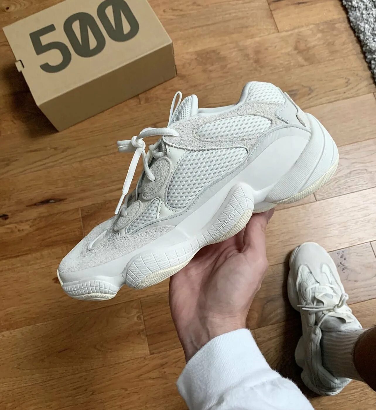 Adidas Yeezy 500. Adidas Yeezy Boost 500. Adidas Yeezy Boost 500 White. Кроссовки adidas Yeezy 500. Кроссовки изи 500