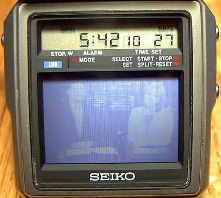 Телевизор на 1 час. Seiko с телевизором 1982. Seiko dxa001. Часы Сейко с телевизором 1982. Seiko часы с телевизором.