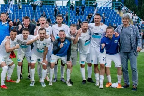 Севастополь футбольный клуб