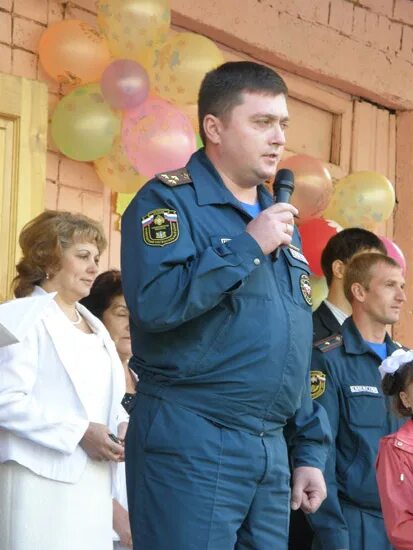 Школа 7 им кашкадамовой. Школа номер 7 ульяновск. Кадетская средняя общеобразовательная школа №7 им. Кадетская школа 7 ульяновск. Школа 7 им кашкадамовой.