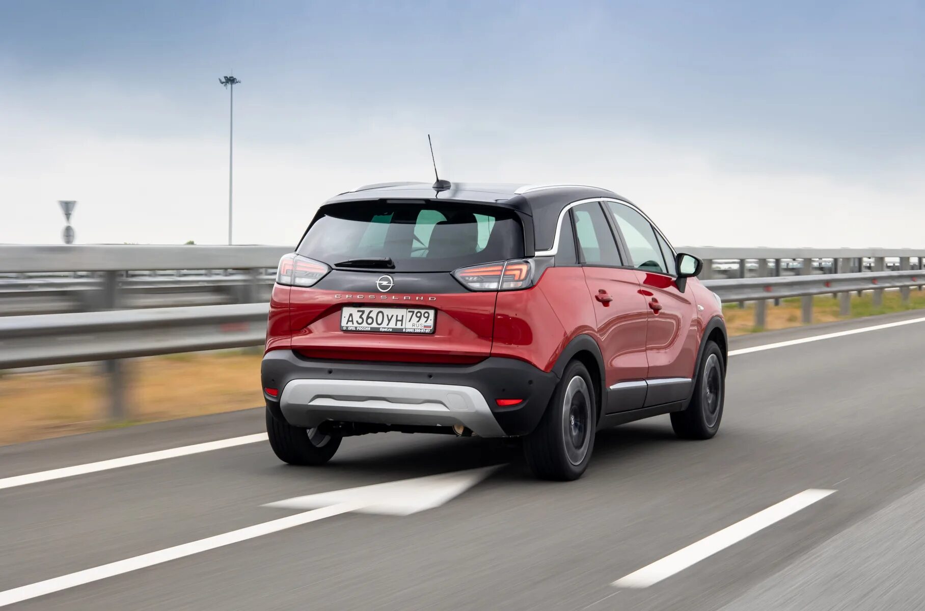 Тест кроссовер. Opel crossland x. компактный кроссовер с высоким клиренсом. кроссовер с передним приводом. компактные кроссоверы с большим клиренсом.