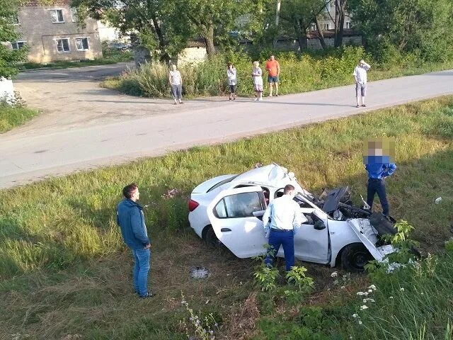 Подслушано южноуральск вконтакте. ДТП Троицк Челябинская область. Авария Троицк Челябинская область.