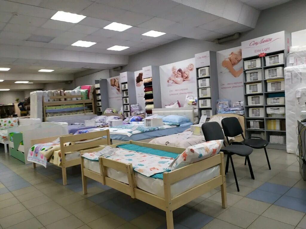 Reviews of Moon Trade, Kirov, Leninskiy district, Blyukhera Street, 39Б/3 Yand