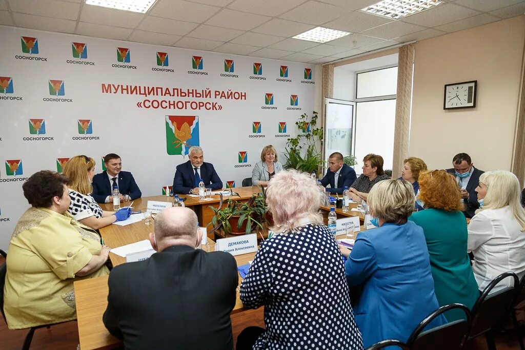 Погода в войвоже сосногорский сосногорском районе. Войвож (посёлок городского типа). Войвож коми. Ооо «сосногорская швейная фабрика». Погода в войвоже сосногорский сосногорском районе.