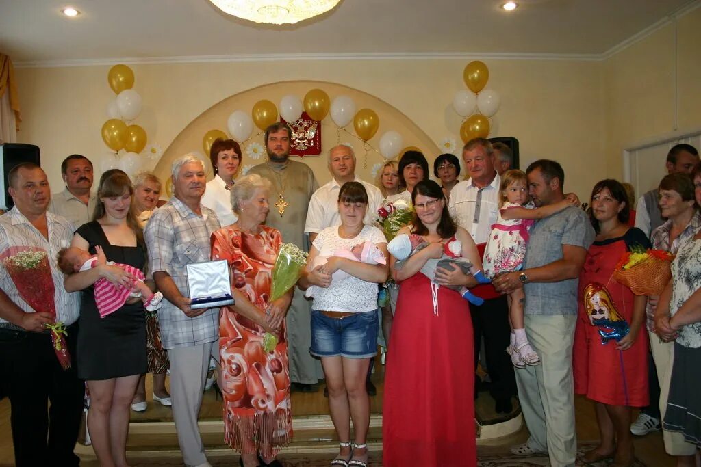 Загс в шаховской фото. Шатурский отдел загс. Загс шаховская. Загс в шаховской фото. Загс новый в шаховской.