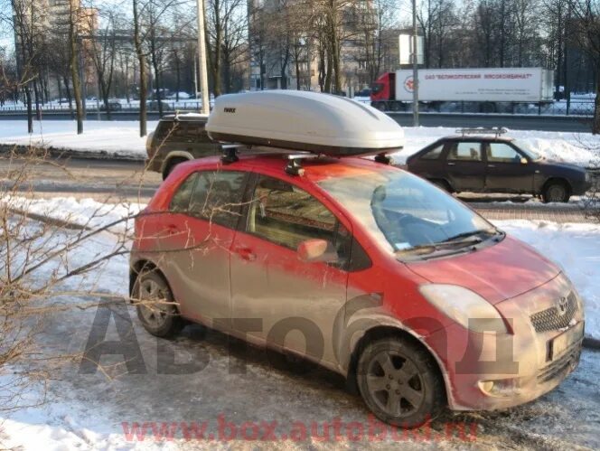 Рейлинги на тойота ярис 2. Багажник на крышу toyota corolla verso 2007. Крыша тойота ярис. Багажник на крышу тойота ист 2008. Багажник на крышу тойота королла версо 2005.