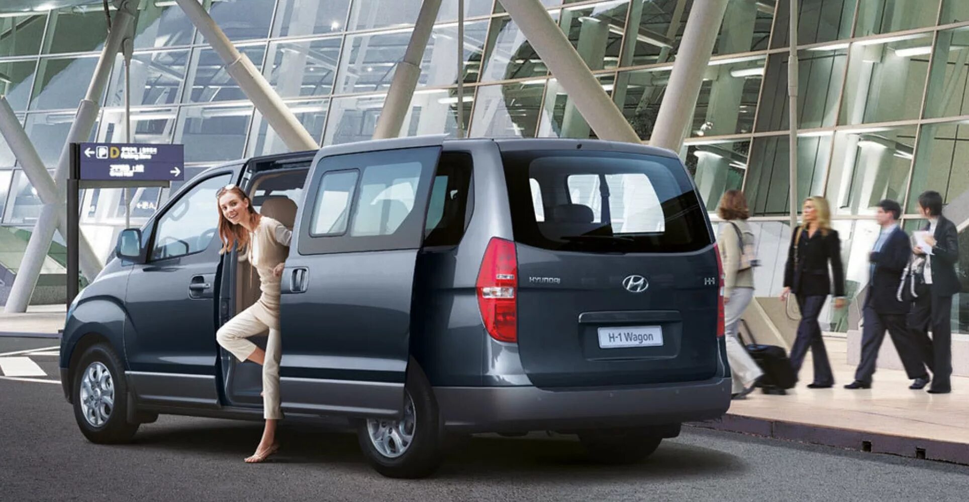 Volkswagen caddy минивэн такси. Минивэн такси места для пассажиров. Hyundai h-1 wagon. Nissan nv200 5d 2009. Фольксваген 7hc каравелла 2019.