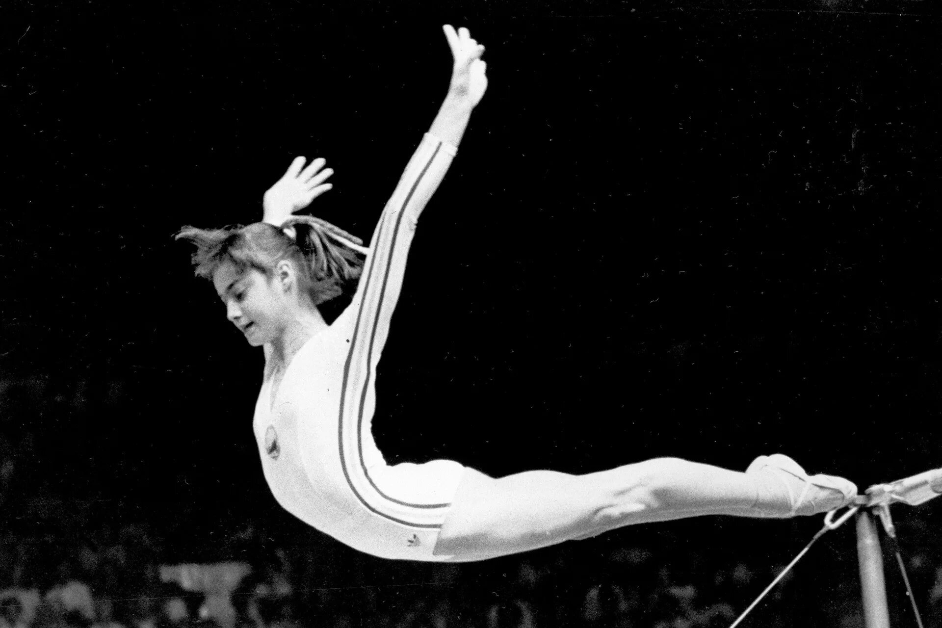 Nadia Comaneci 1976. Елана мухинанадя Команечи.