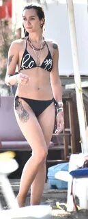 birce-akalay-120053UP.jpg.