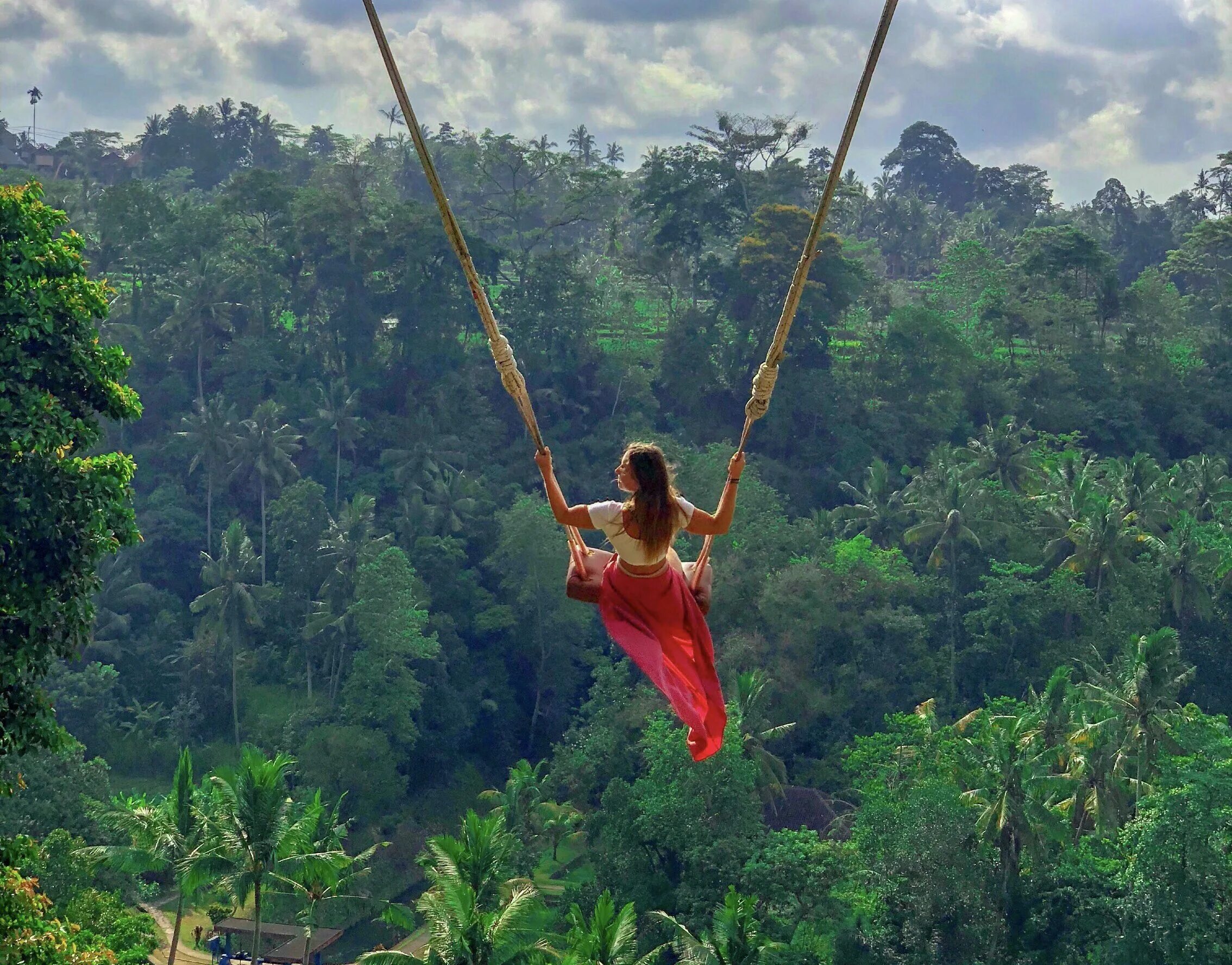 Бали (остров в малайском архипелаге). Качели на бали. Девушка на бали. Four seasons bali at jimbaran bay. Бали туризм.
