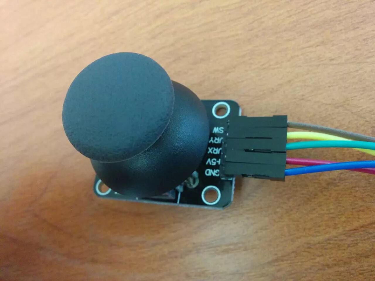 Управление джойстиком ардуино. Сервопривод и джойстик ардуино. arduino джойстик 5 кнопочный переключатель. сервопривод и джойстик ардуино подключить. ардуино пульт джойстик.