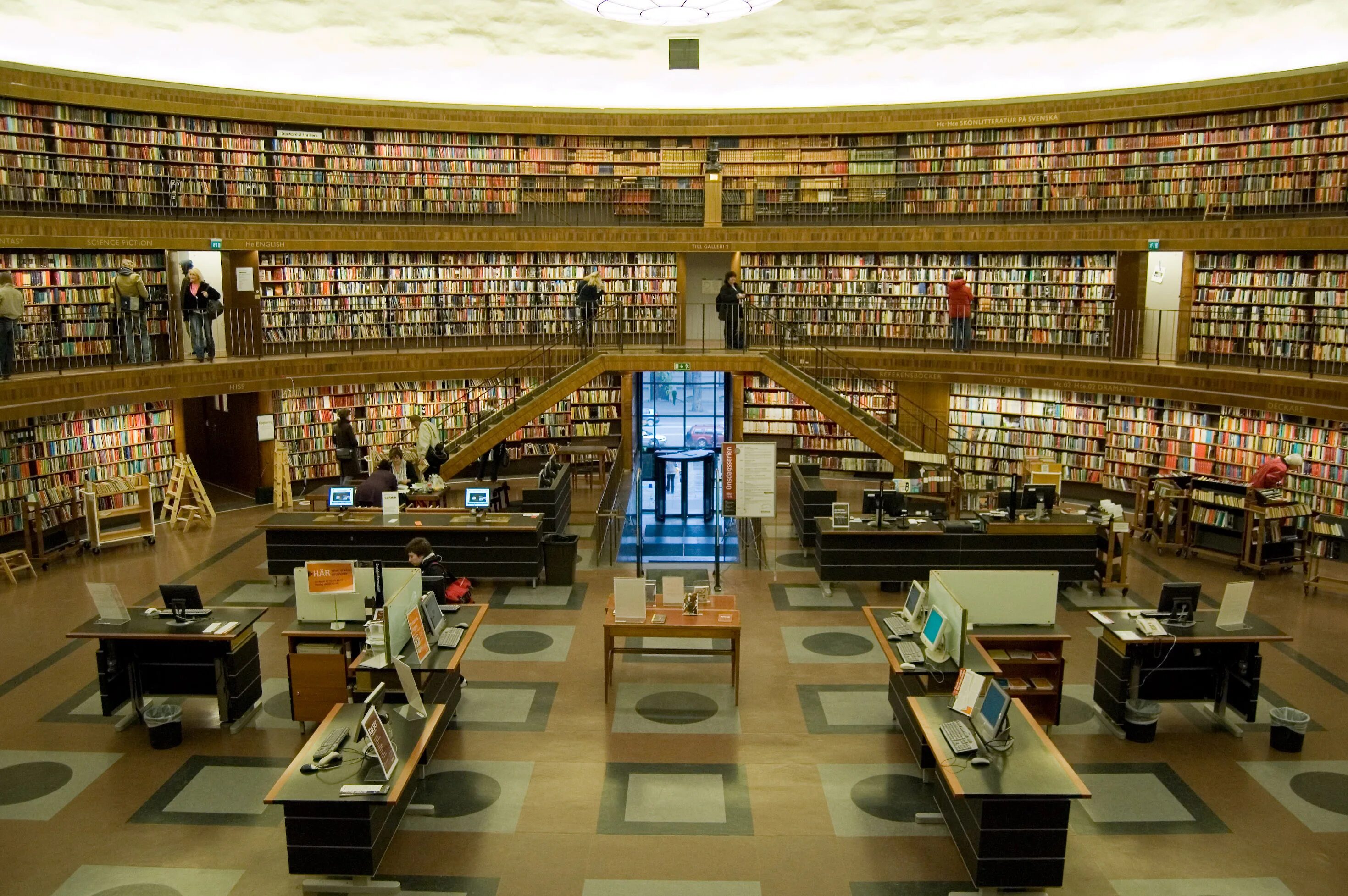 Работающие городские библиотеки. Стокгольмская городская библиотека, Стокгольм. Лейпцигская немецкая библиотека. Стокгольмская общественная библиотека Швеция. Библиотека в Стокгольме Асплунд.