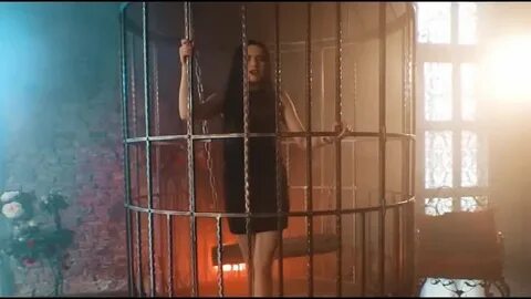 Слушать песню сделайте музыку да посильней