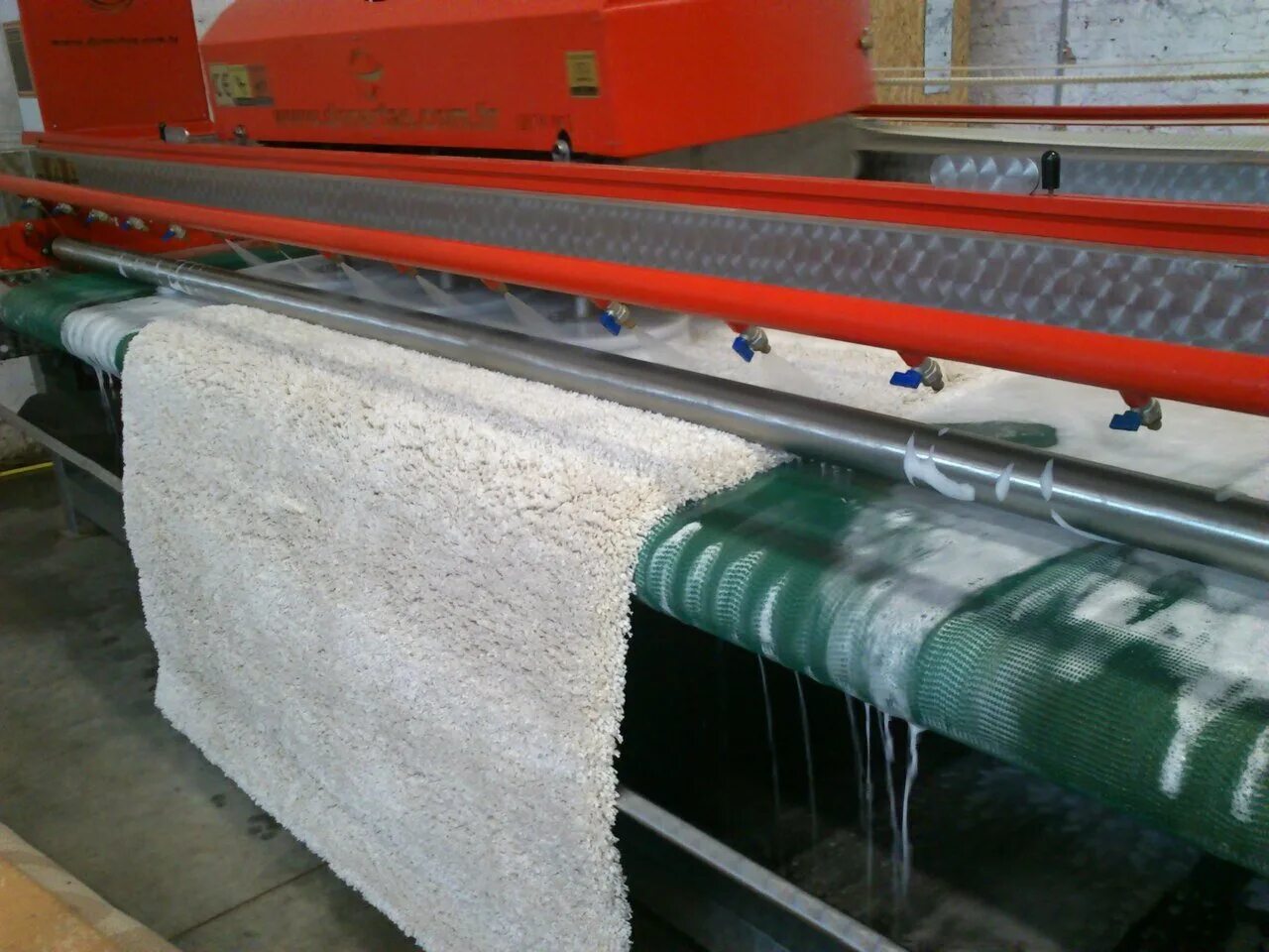 Стирка ковров. Химчистка ковров. Мойка ковров. Мойка ковров. Стирка ковров до и после.