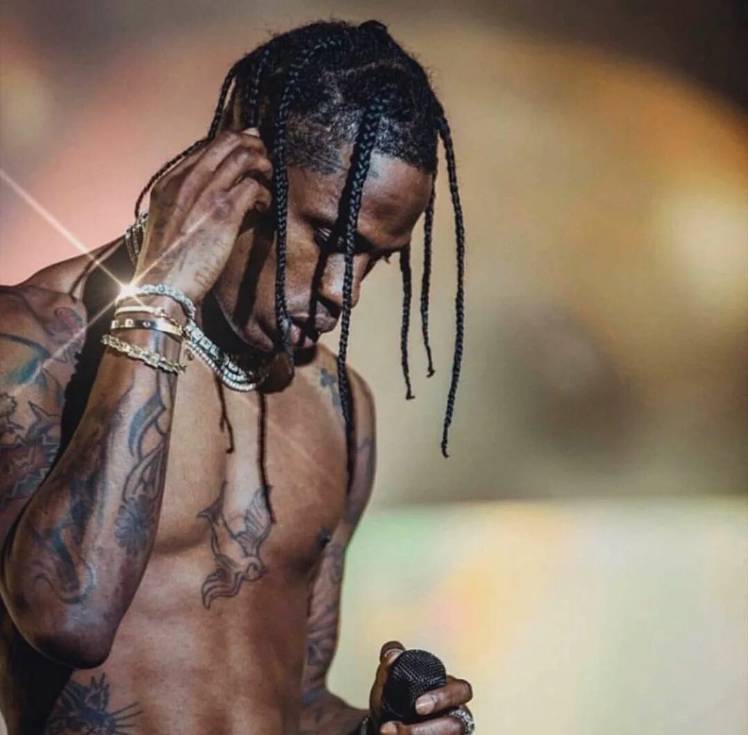 Девушка трэвиса скотта. Travis Scott. Трэвис Скотт Трэвис Скотт. Рэпер Travis Scott. Travis Scott 2021.