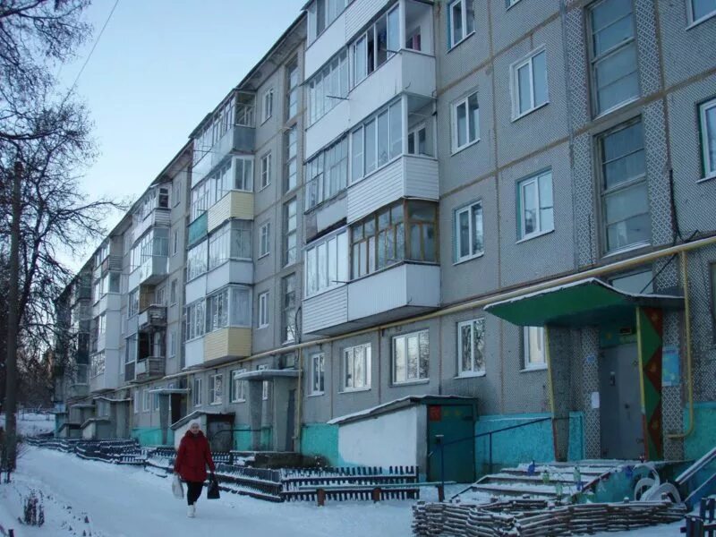 Дом в плавске тульской области. Плавск дом Победы 28а. Плавск дома. Плавск квартира. Квартира белая гора Плавск.