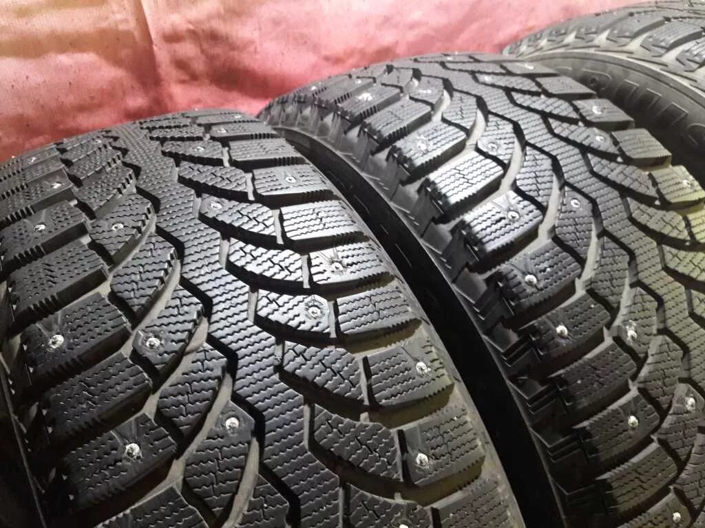 Авито куплю зимнюю резину б у. Bridgestone Blizzak Spike-01. Bridgestone Blizzak Spike-01 зимняя шипованная. Bridgestone Blizzak Spike-01 205/70 r15. Бриджстоун резина зимняя 2023.