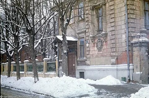 Чернышевском переулке