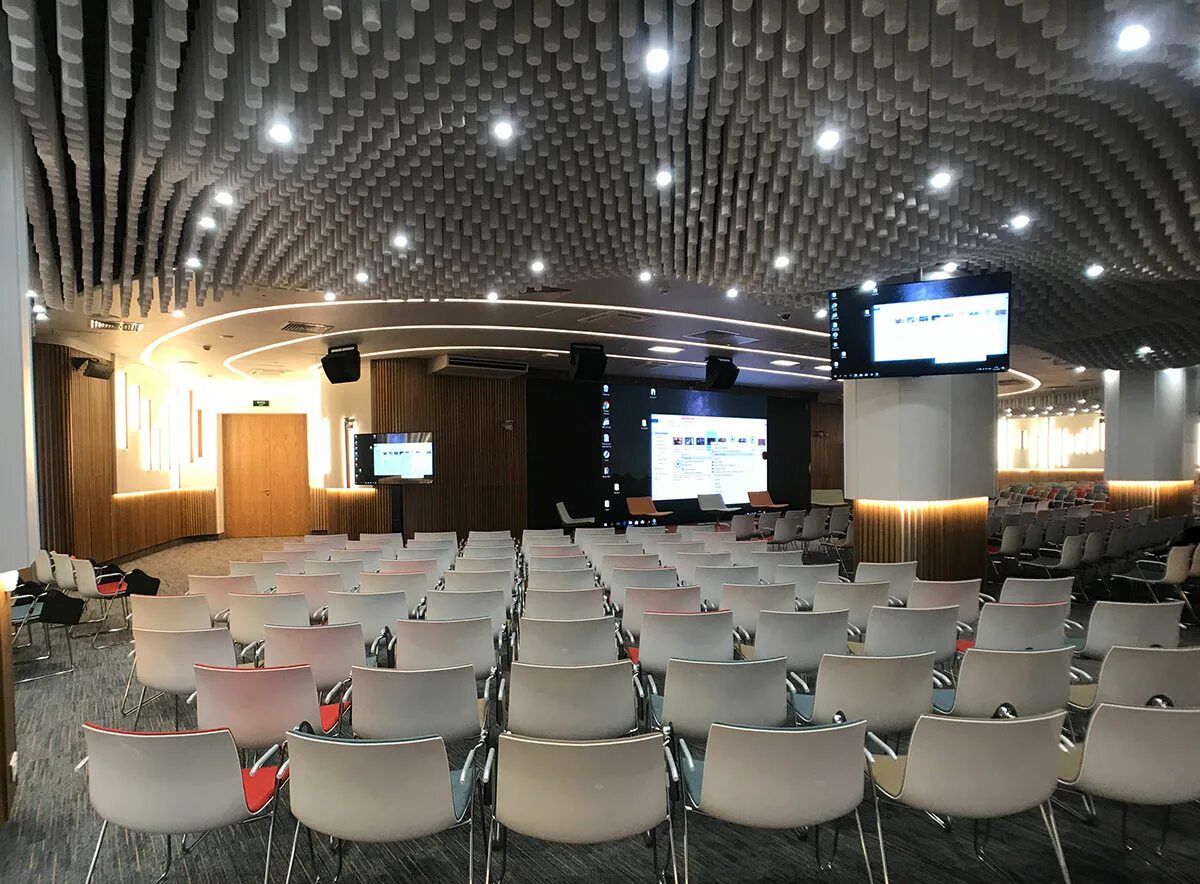 Конференц зал проспект. Конференц-зал на кутузовском сбер. conference hall hilton. кутузовский проспект, 32 зал. конференц зал сбербанк.
