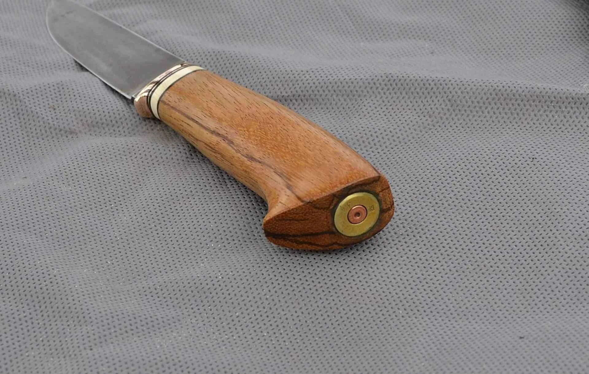 Рукоятка для ножа. Рукоять для ножа. Нож с деревянной ручкой. Ручка для ножа из дерева. Оригинальные форма ручки для ножа.