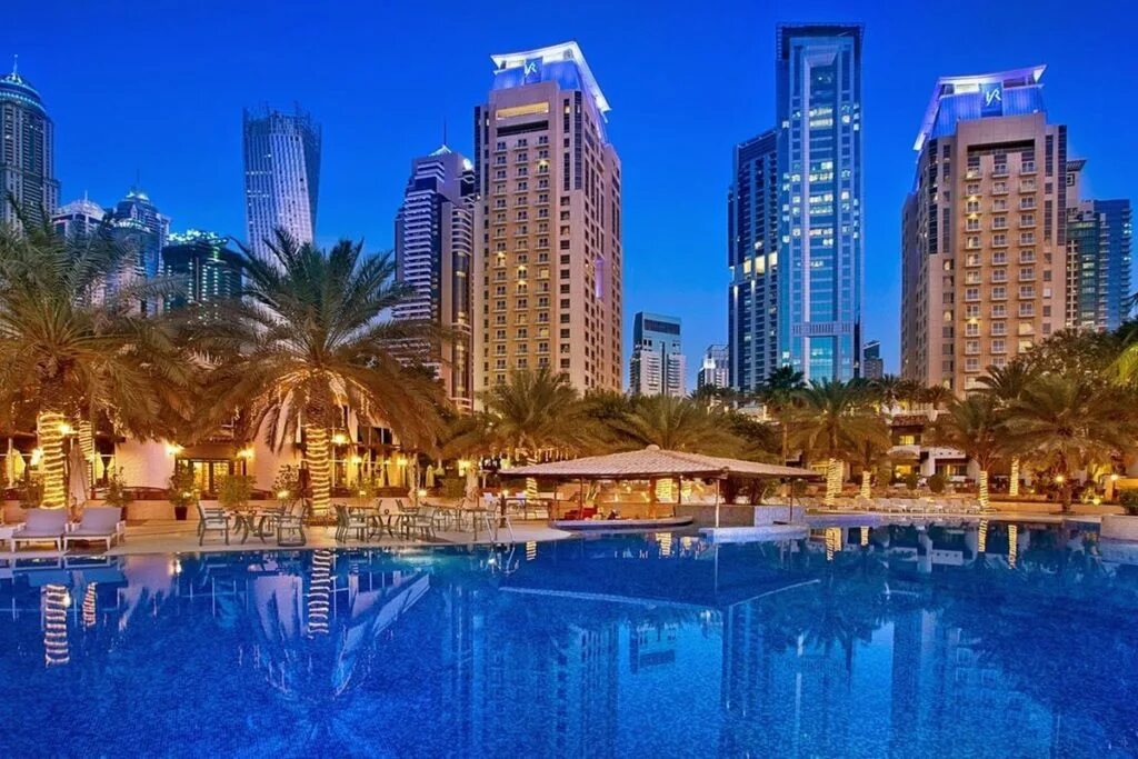 Джумейра бич 2022. Оаэ фото. Jumeirah beach hotel. Мадинат джумейра пляж. Турпакет дубай.
