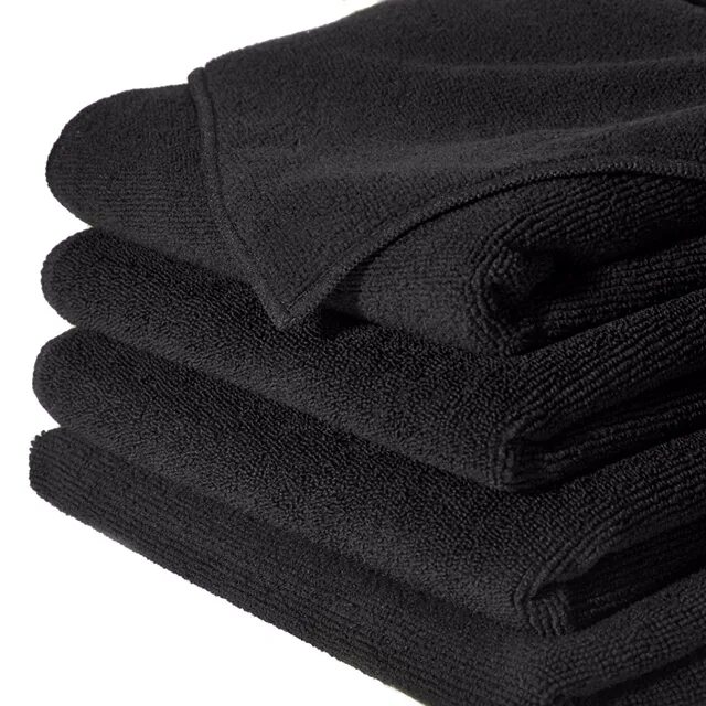Черное полотенце. Черное махровое полотенце. Темные полотенца. Полотенца черного цвета. Черные полотенца для ванной