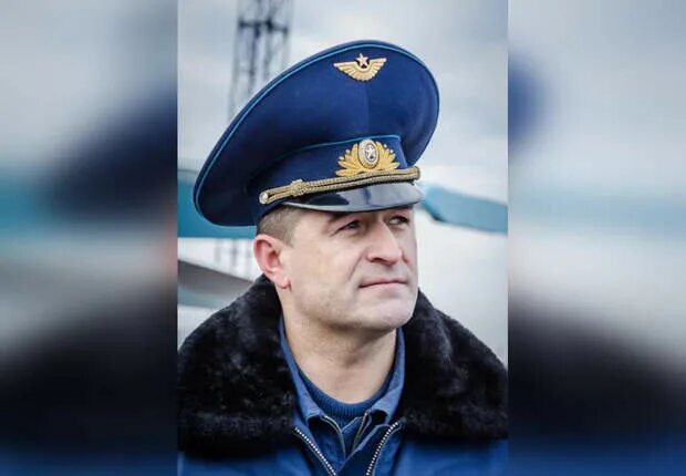 Герой россии 2022 боташев. Канамат боташев. Генерал боташев канамат 2022. Командующий дальней авиацией генерал-лейтенант сергей кобылаш. Боташев канамат хусеевич герой россии.