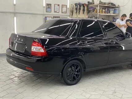 Стекла на ладу приору