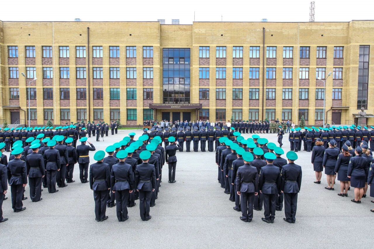 Как отмечаем и поздравляем с Днем пограничника в мае 28 числа Всеволод Калита Дз