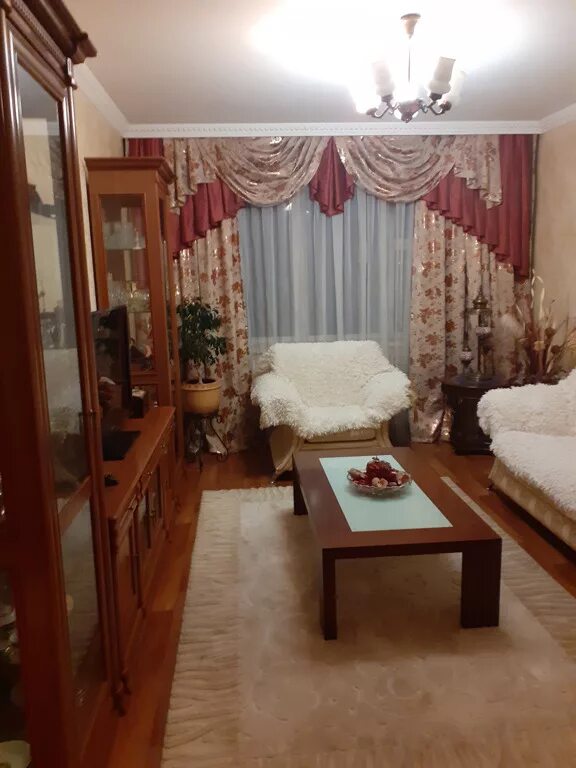 Авито старый оскол фото. Старый оскол квартиры. старая трехкомнатная квартира. трёхкомнатная квартира старые домп. квартира 3 х комнатная константиновка донецкая область.