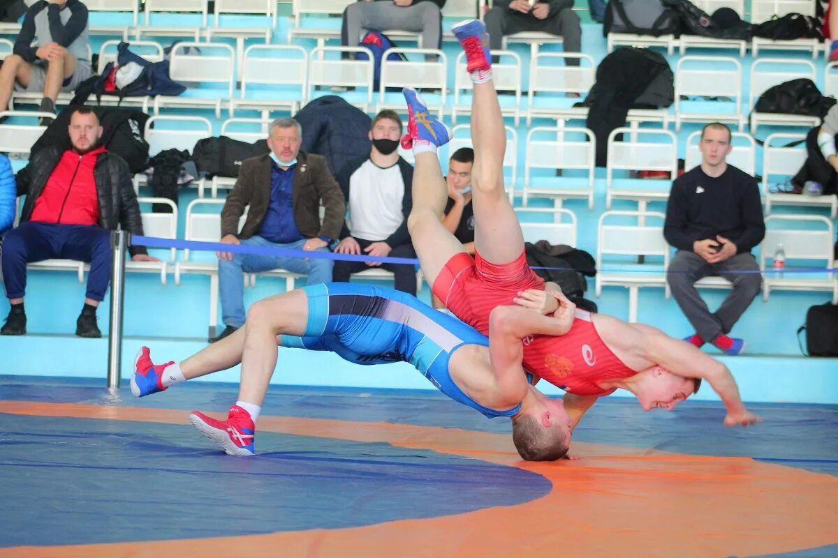 Борьба спорт. Греко Римская борьба. Женская борьба. Греко Римская борьба борцы.