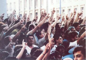 Болгария 1989. Революция в венгрии 1989. Революция в венгрии 1989. Митинг в венгрии 1989. Демократическая революция в румынии в 1989 г.