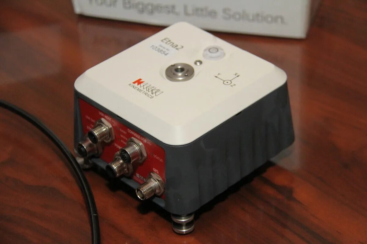 Сейсмодатчик это. Сейсмический датчик св-20п. Сейсмодатчик св-20-п. Малогабаритный сейсмометр. Цифровой акселерометр zet 7052-n.