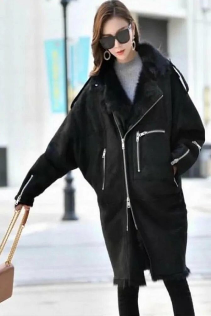 Синяя дубленка авиатор удлиненная. Maje дубленка авиатор. Дубленка удлиненный авиатор женская. Дубленка черная. Косуха оверсайз авиатор.