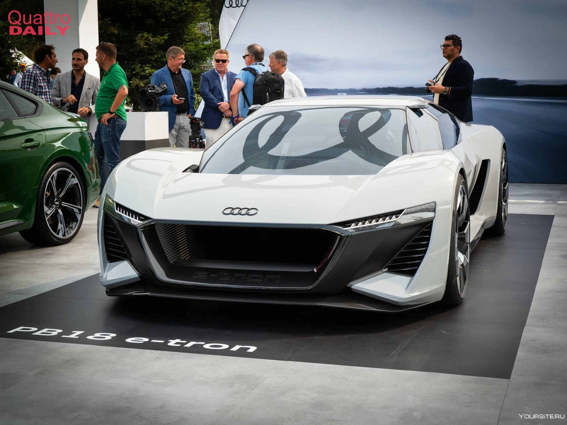 Audi r8 e-tron 2021. Audi 2021. Audi r8 e-tron 2020. Audi r8 e-tron 2022.