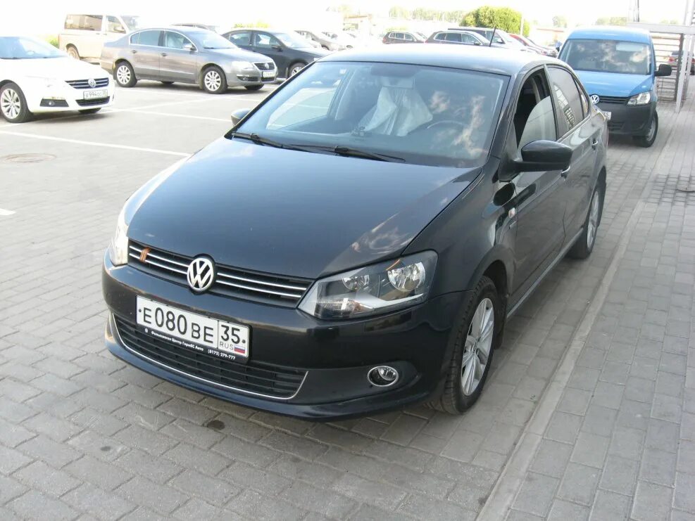 Фольксваген поло авито. Фольксваген поло 2011 года. Фольксваген поло авито. Поло 12 года. Volkswagen polo sedan тонировка.