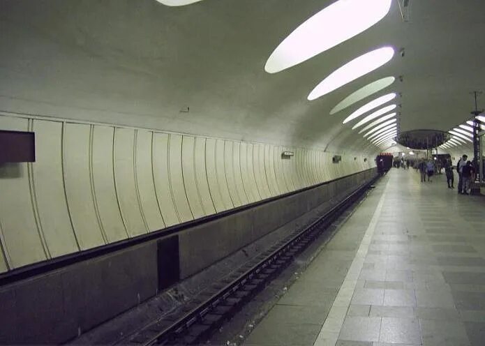 Работа метро отрадное. Станция метро отрадное. отрадное — станция московского метрополитена. станция отрадное москва. станция метро москвы отрадная.