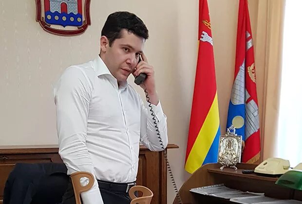 Алиханов семья. Алиханов семья