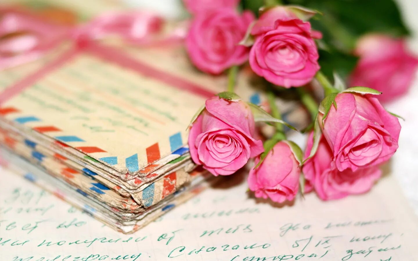 Самое нежное письмо. Письмо и цветы. Письма нежные. Красивое письмо. Письмо с цветами.