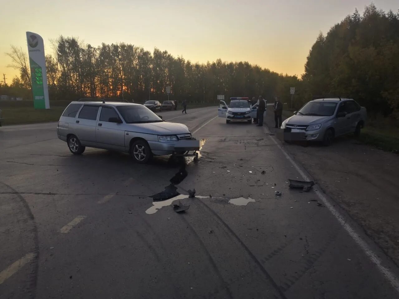 Октябрьский туймазы на сегодня. Авария в Туймазах сегодняшняя. ДТП И ЧП дураки на дорогах Туймазы Октябрьский. Дураки и дороги Туймазы Октябрьский.