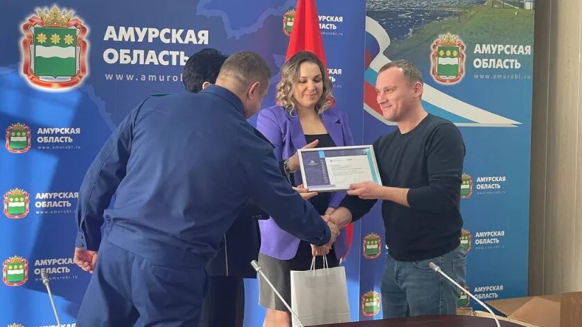 Мост через реку зея амурская область. Город свободный амурская область. Поселок зея амурская область. Мост через реку зея амурская область. Новое в амурской обл.