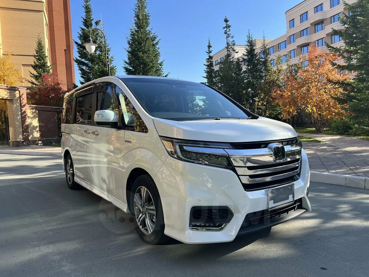 Honda stepwgn spada 2019